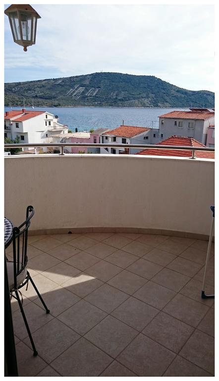 Apartments Ruza Primošten Cameră foto